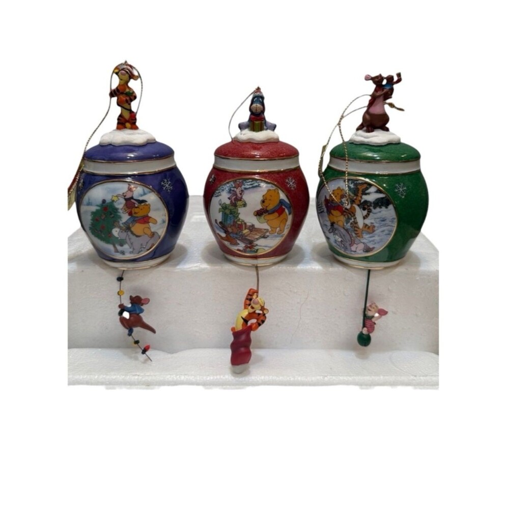 Disney Bradford Exchange Winnie the Pooh Sounds of the Season Ornaments NEW